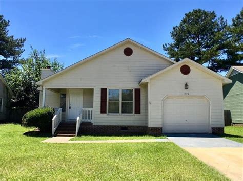View 40 pictures of the 1 units for 445 Southwick Dr Fayetteville, NC, 28303 - Apartments for Rent | Zillow, as well as Zestimates and nearby comps. Find the perfect place to live.